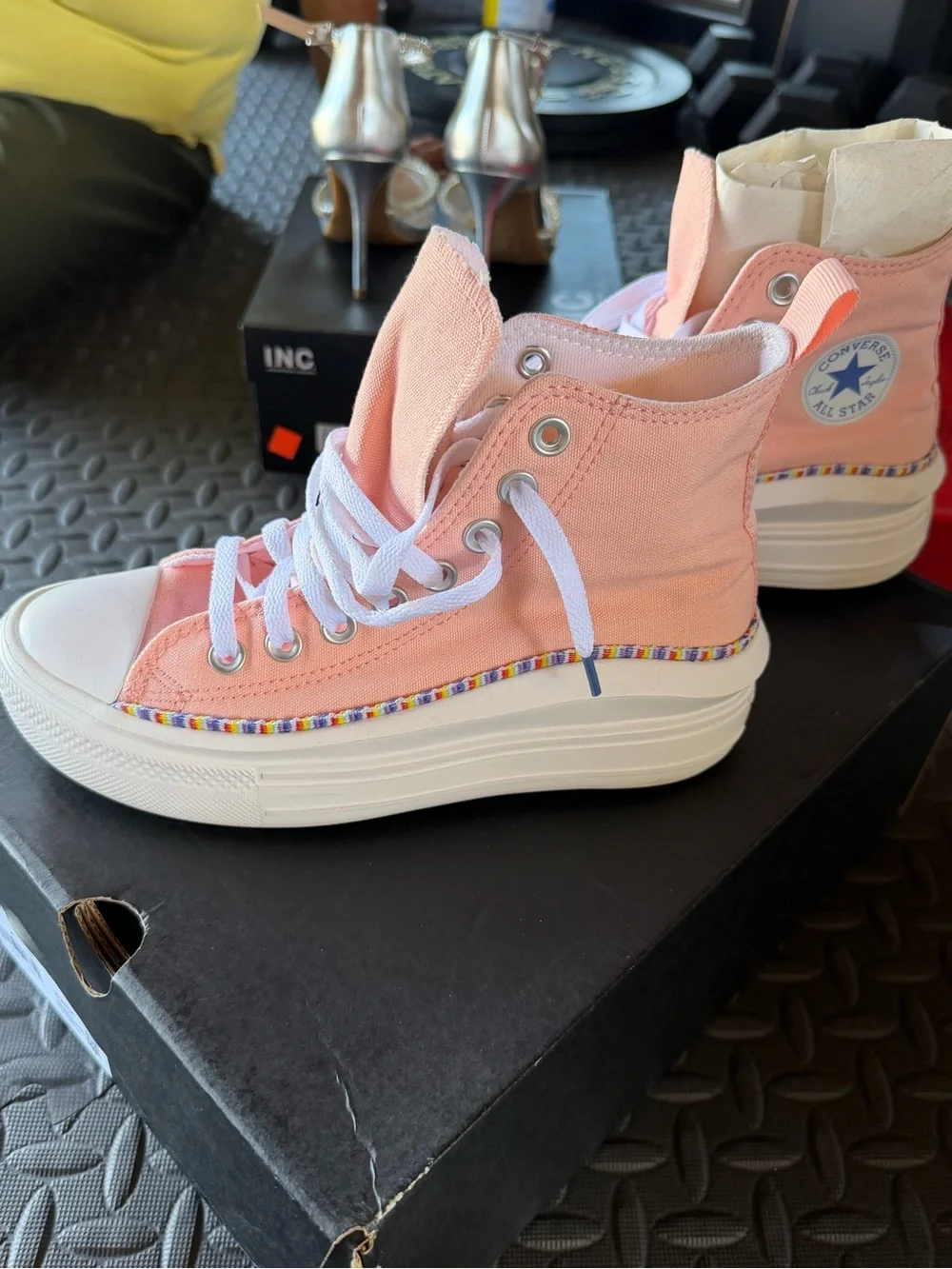 Converse high top